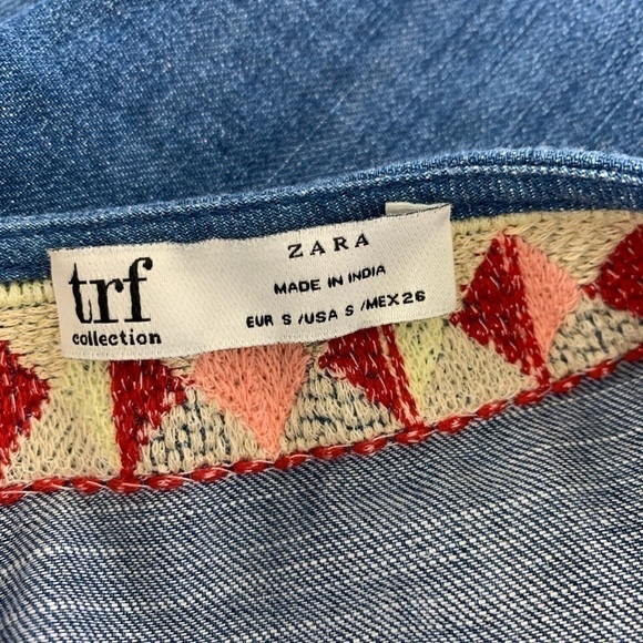Zara TRF Denim Chambray Embroidered Dress Women’s S Pockets Colorful Boho - Picture 2 of 15